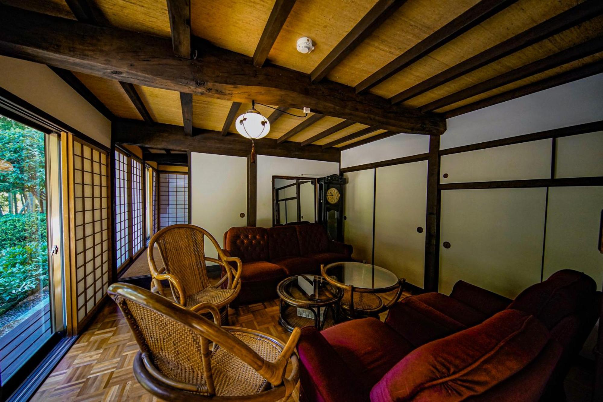 Вилла 甘糟屋敷 Amakasu Yashiki Камакура Экстерьер фото