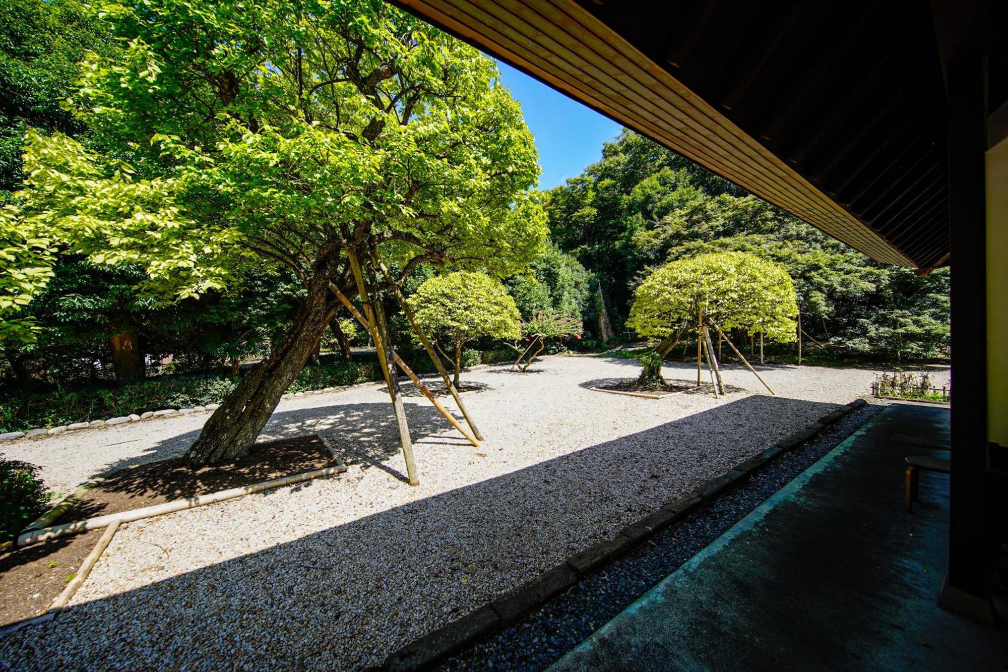 Вилла 甘糟屋敷 Amakasu Yashiki Камакура Экстерьер фото