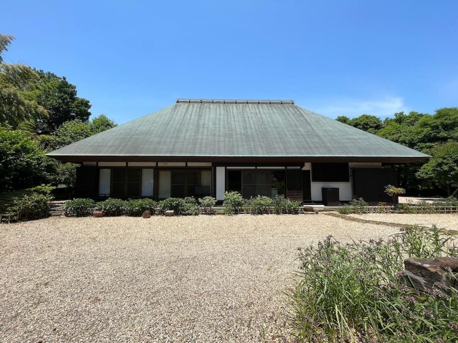 Вилла 甘糟屋敷 Amakasu Yashiki Камакура Экстерьер фото
